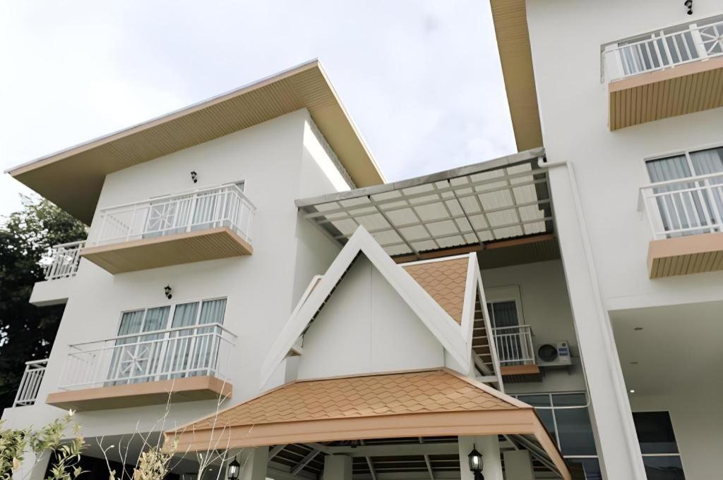 Urban House 195 Hotel