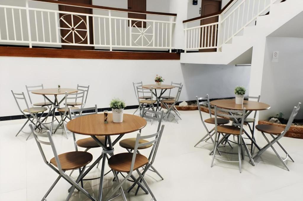 Urban House 195 Hotel